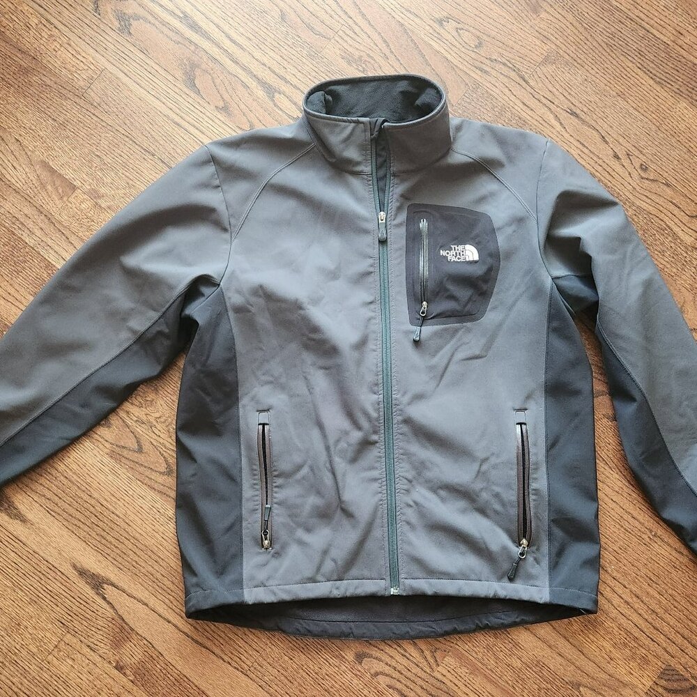 The North Face Men’s Apex Softshell Jacket – Two-Tone Gray/Charcoal – Size XL
